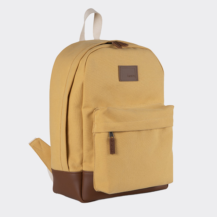 Paula Manteiga Lateral